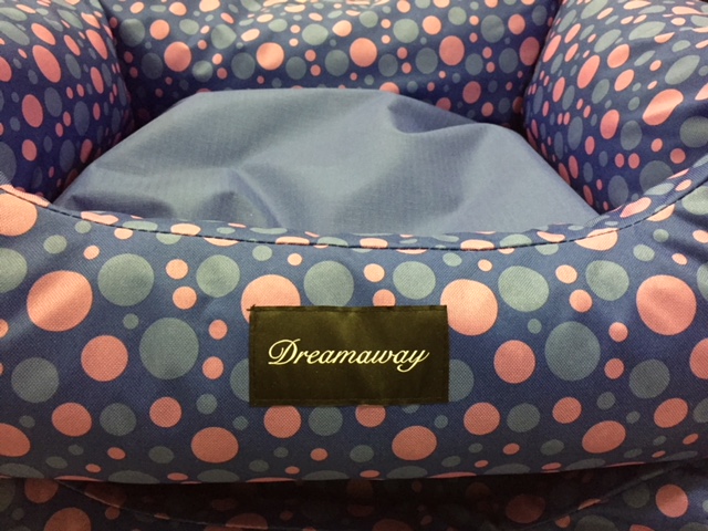 SOFA 'KENNEL FOR DREAMAWAY DOGS MADE IN ITALY - Image 2